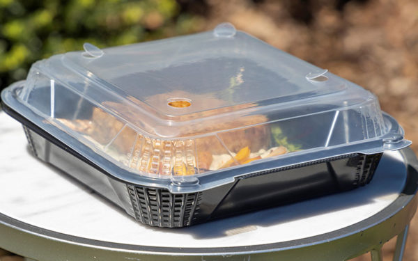 hinged container with meal closed inside
